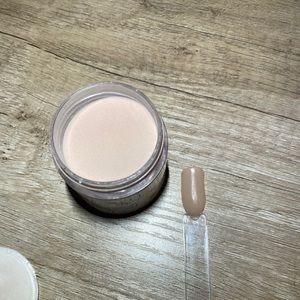 DipWell SNS Nail Dip - Natural 2 - light nude